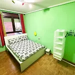 公寓 3 Large Modern Flat With Private Parking *