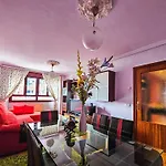 3 Large Modern Flat With Private Parking 公寓