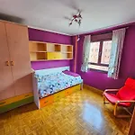 3 Large Modern Flat With Private Parking 公寓