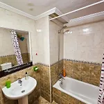 3 Large Modern Flat With Private Parking 公寓 奥维耶多