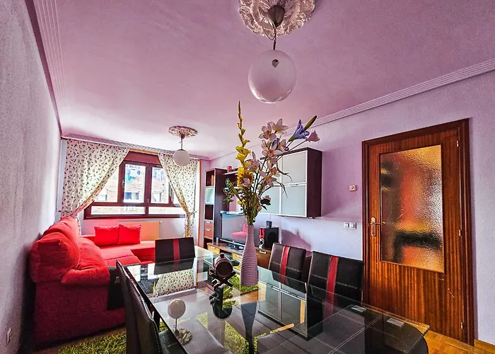 3 Large Modern Flat With Private Parking Appartement