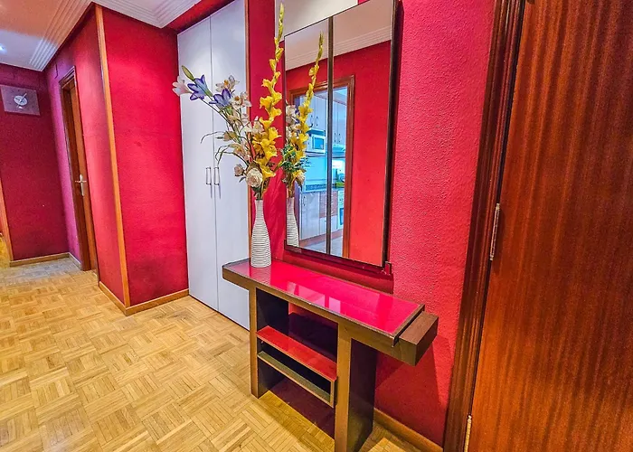 Appartement 3 Large Modern Flat With Private Parking